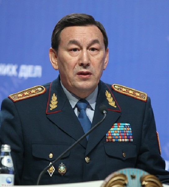 Калмуханбет КАСЫМОВ.