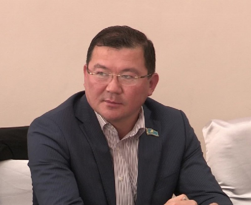 Нургазы БУХАРБАЕВ.