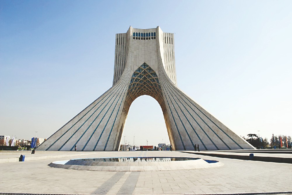 Фото с сайта mysteriousiran.blogspot.com