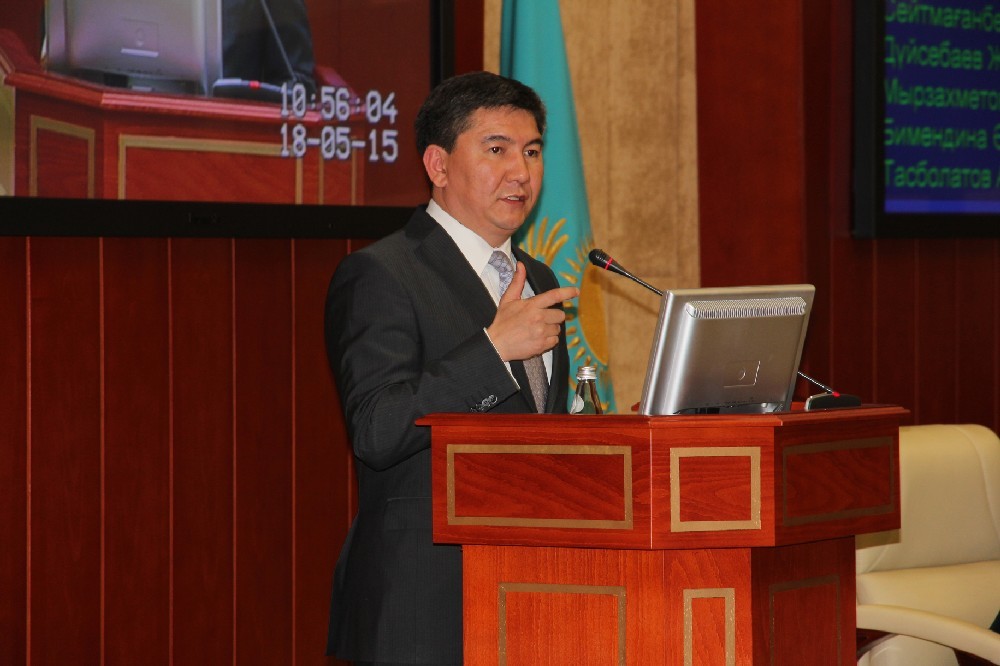 Аслан Саринжипов.