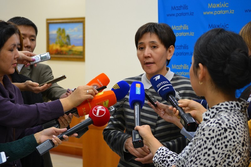 Тамара Дуйсенова: альтернативы соцмедстрахованию в сфере здравоохранения сегодня нет.