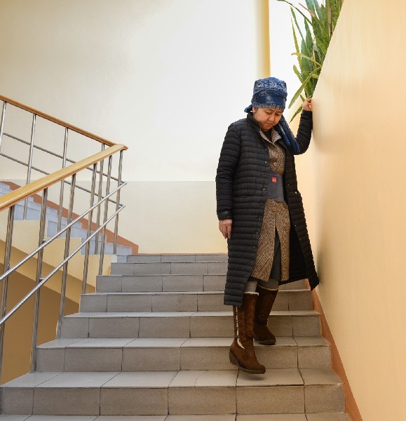 Сагила ТЛЕМИСОВА боится лестничных пролетов после падения во “Французском доме”.