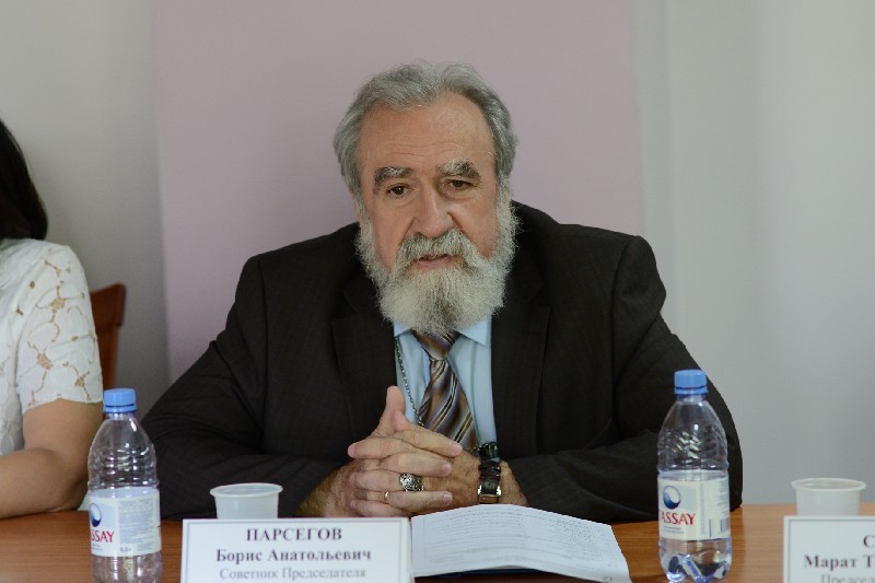 Борис ПАРСЕГОВ.