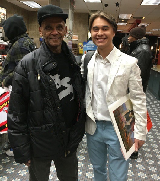 С дедушкой Рианны.