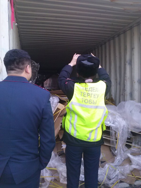 Следственная группа зафиксировала кражу из контейнера, доставленного из Китая.