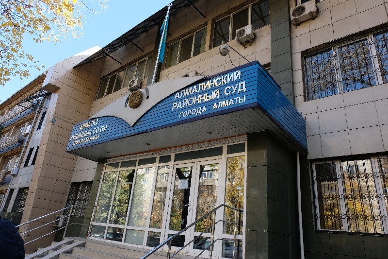 И этот храм правосудия когда-то станет образцовым!