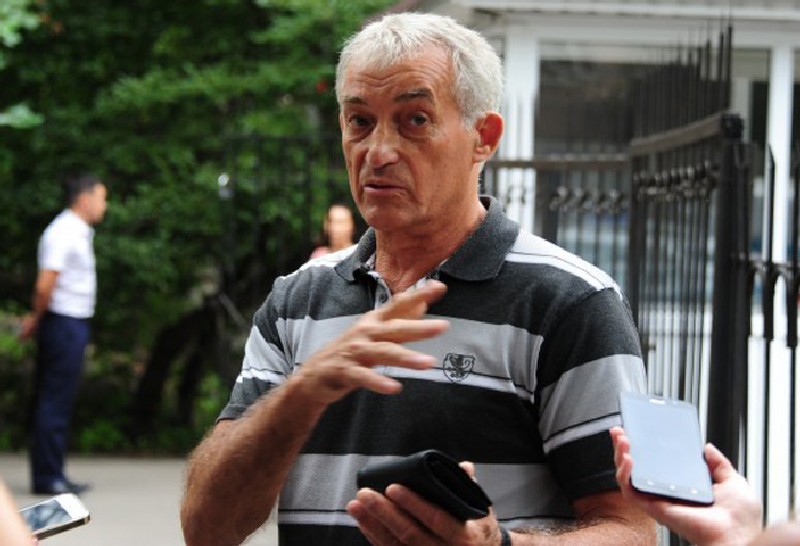 Очевидец событий - пенсионер Валерий Шинкаренко.