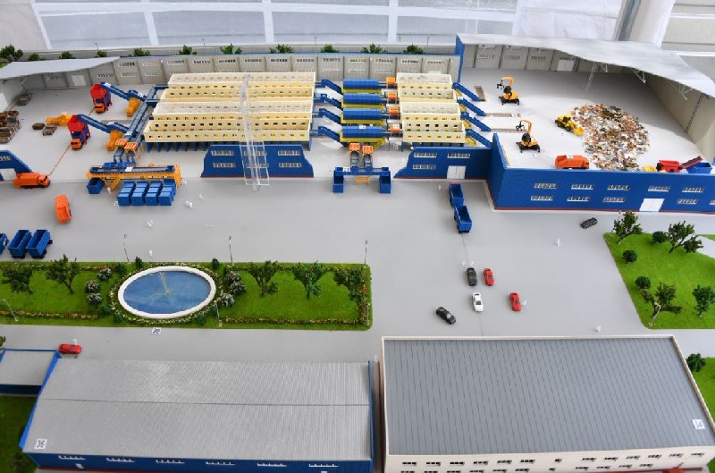 Сортировочная линия будущего завода.