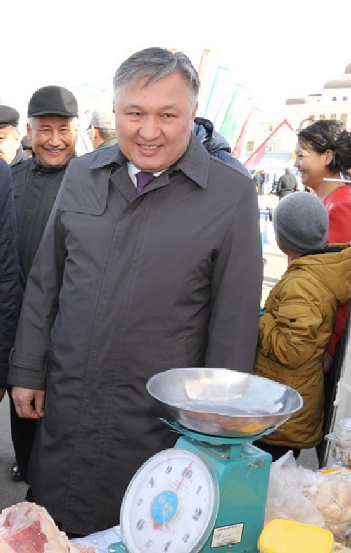 Главе области Нурмухамбету АБДИБЕКОВУ не мешало бы взвешивать свои слова.