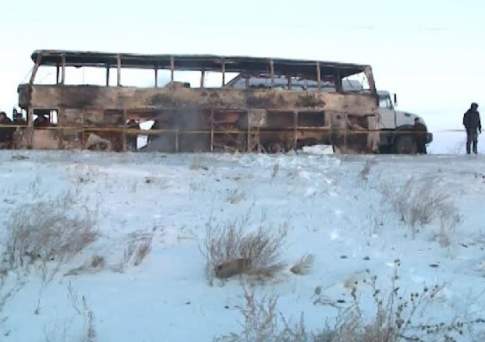 Установлены личности всех погибших в сгоревшем в Актюбинской области автобусе
