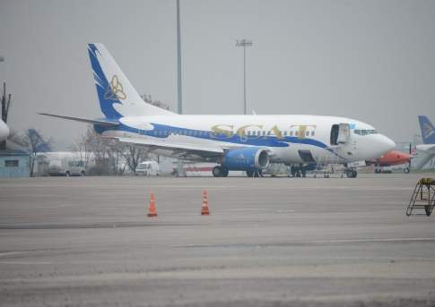 Казахстанские туристы почти сутки не могли вылететь из Анталии в Павлодар из-за проблем с самолетом SCAT