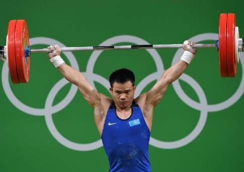 IWF отстранит на год федерацию тяжелой атлетики Казахстана после Олимпиады в Рио