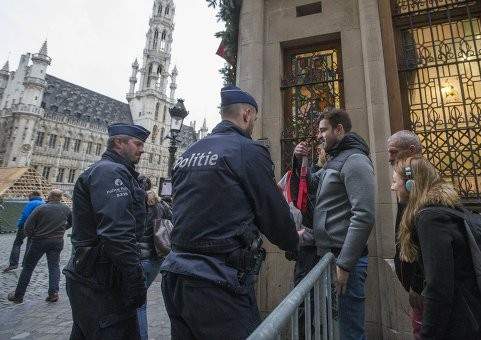 В ходе спецоперации полиции в Брюсселе задержаны 16 человек