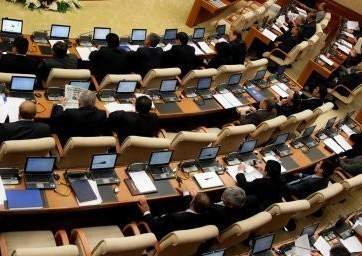 Парламент Казахстана принял закон о республиканском бюджете на 2014-2016гг