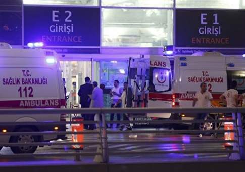 Премьер Турции сообщил, что жертвами теракта в Стамбуле стали 36 человек
