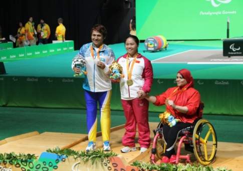  Пауэрлифтерша Койшибаева завоевала серебряную медаль на Паралимпиаде-2016