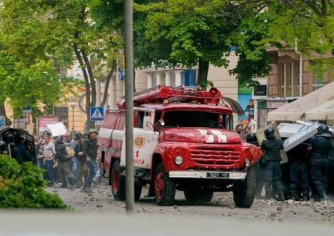 МВД Украины: 42 человека погибли в результате пожара в Доме профсоюзов в Одессе