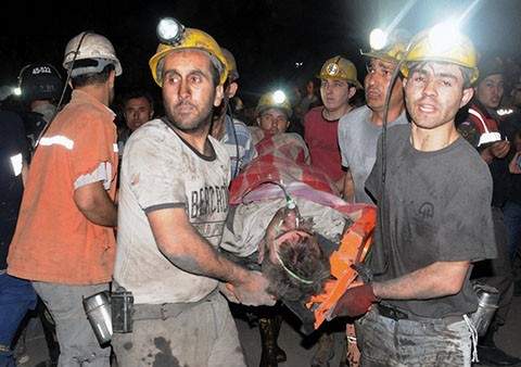 В Турции начались акции протеста из-за аварии на шахте