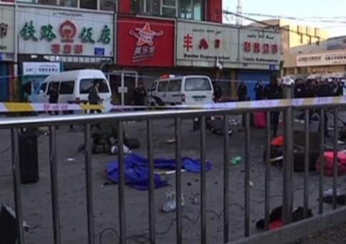 Более 30 человек стали жертвами взрыва в китайском Урумчи