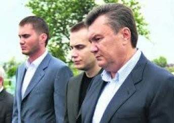 СМИ: Янукович и его сыновья намерены оспорить санкции ЕС