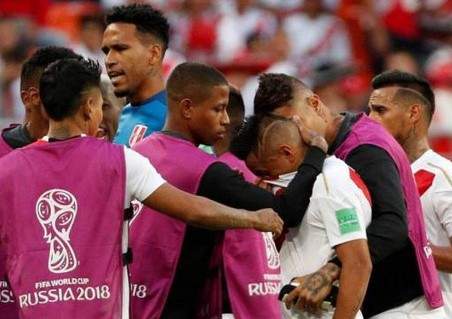 Сборная Перу проиграла Дании на ЧМ-2018 в матче с нереализованным пенальти