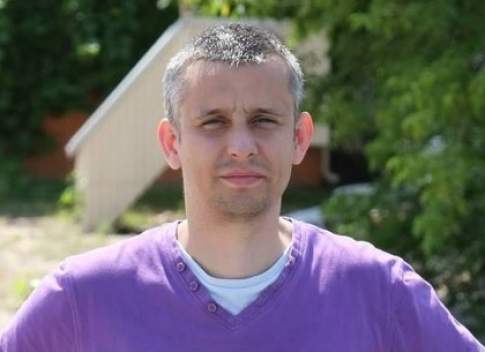  В Киеве во время столкновений погиб корреспондент газеты «Вести»