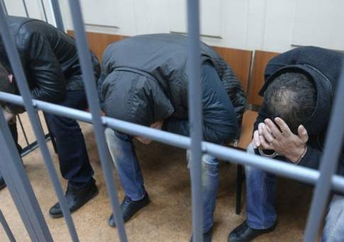 В Атырауской области задержали группу рэкетиров-экстремистов, вымогавшую деньги с водителей