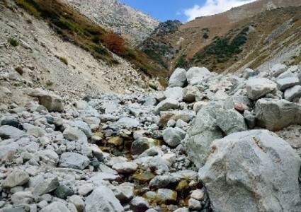 В горах в Кыргызстане эвакуировали туристов из России и Казахстана, попавших под камнепад