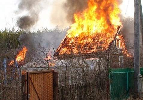 Пожар на дачах площадью 2,5 га ликвидирован в Костанайской области