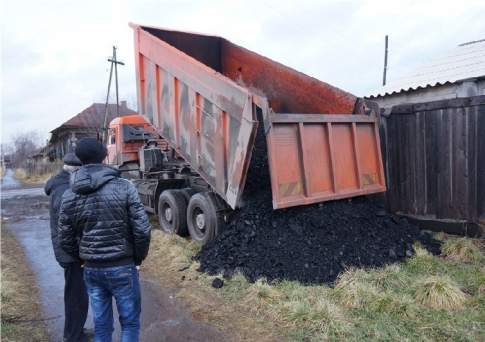 Акиматам поручили проконтролировать доставку угля до населения