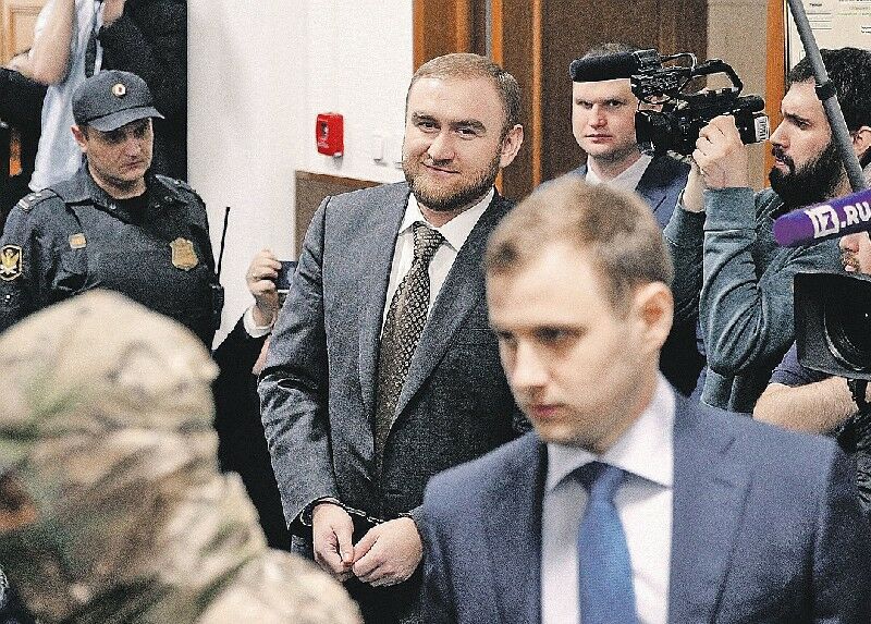 Гнездо глухарей