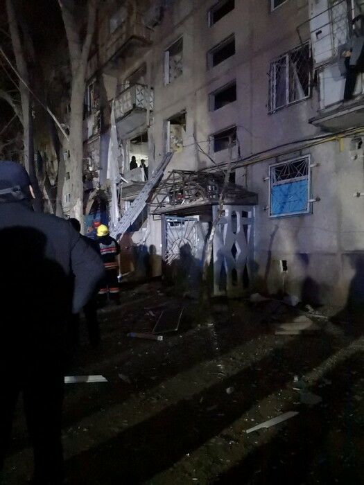 От взрыва в таразской многоэтажке пострадало 15 квартир – Фото №1 От взрыва в таразской многоэтажке пострадало 15 квартир – Фото №1