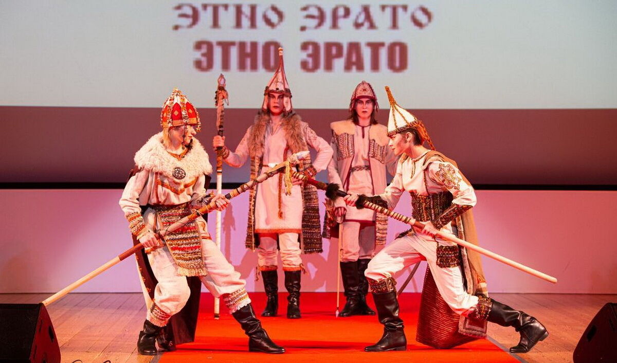 В таком костюме - только на сцену! – Фото №8 В таком костюме - только на сцену! – Фото №8
