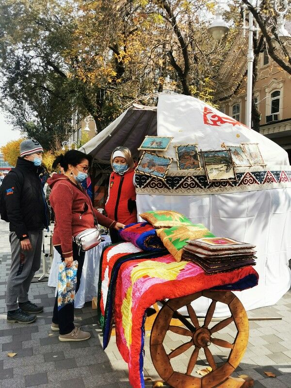 Налетай, торопись, покупай живопись! – Фото №4 Налетай, торопись, покупай живопись! – Фото №4