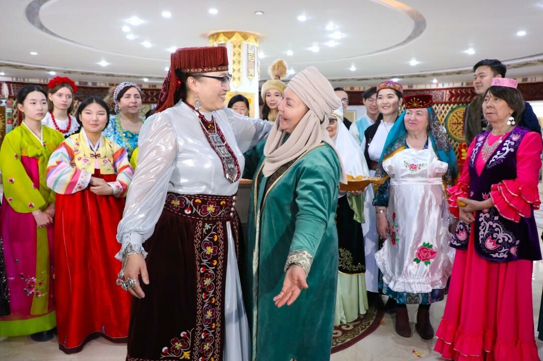 В Астане представители разных этносов отметили Көрісу күні – Фото №2