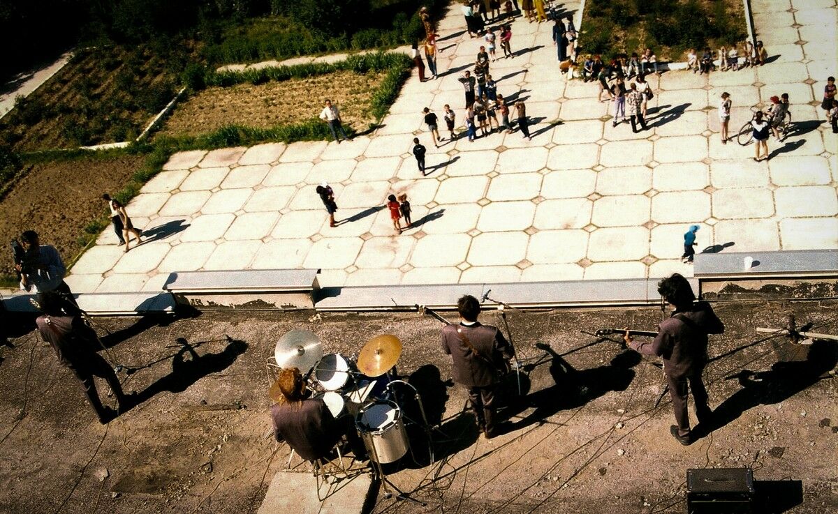 Грели тушёнку в ванной битлов – Фото №1 Грели тушёнку в ванной битлов – Фото №1
