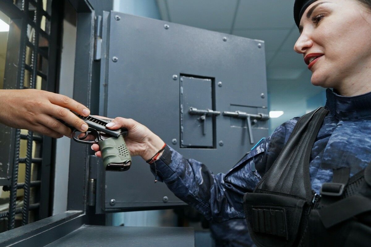 Спецотряд обаятельных и привлекательных – Фото №6 Спецотряд обаятельных и привлекательных – Фото №6