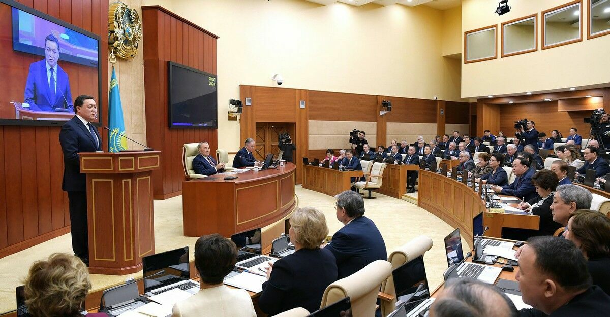 Нурсултан НАЗАРБАЕВ: Правительство должно чётко выполнять свои обязательства перед населением