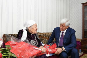 С праздником весны, ветераны!