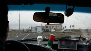 Робот,  будь человеком