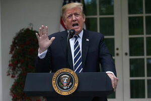 Трампа подводят  к импичменту