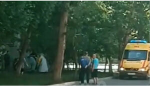 Снова лазят в окна к любимым женщинам