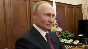 Кто утащил  с собой подарки?