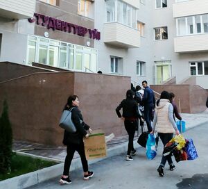 Я б в учители пошёл - пусть меня научат!