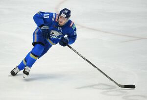 Три шайбы в ворота юбиляра
