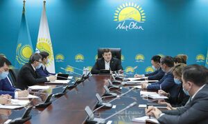 Асхат Оралов: Nur Otan внедрит практику проведения отчетных встреч депутатов маслихатов с избирателями.