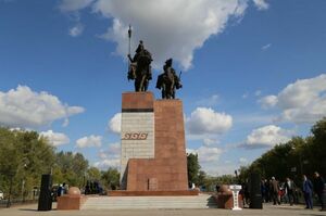 Кто ж его посадит?  Он же памятник!