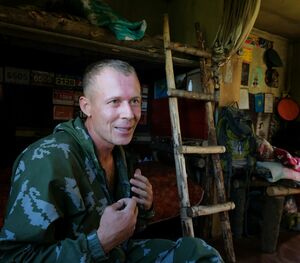 Любите, девушки,  простых романтиков