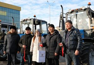 Кто пашет,  тот и пляшет