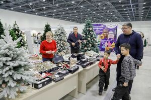 Праздник  начинается с ярмарки